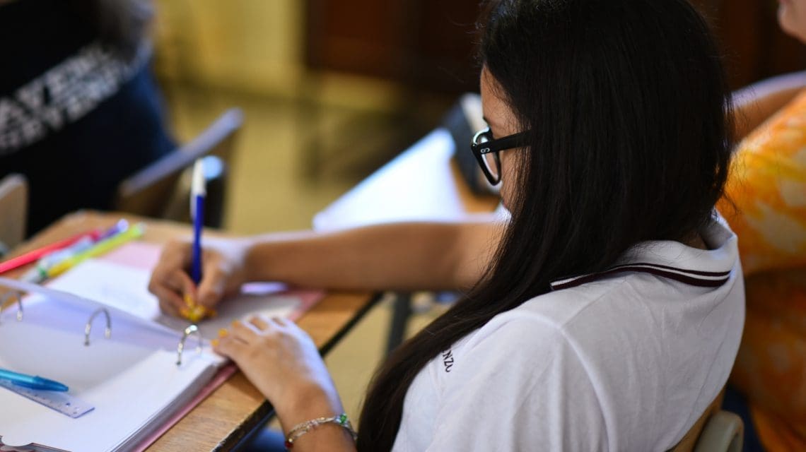 La provincia otorgará becas socioeducativas por 250 millones de pesos