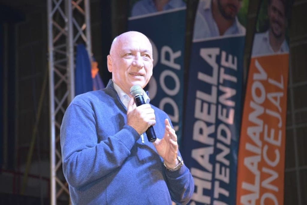 Venado Tuerto: El Frente Progresista cerró la campaña a estadio lleno Venado Tuerto: El Frente Progresista cerró la campaña a estadio lleno