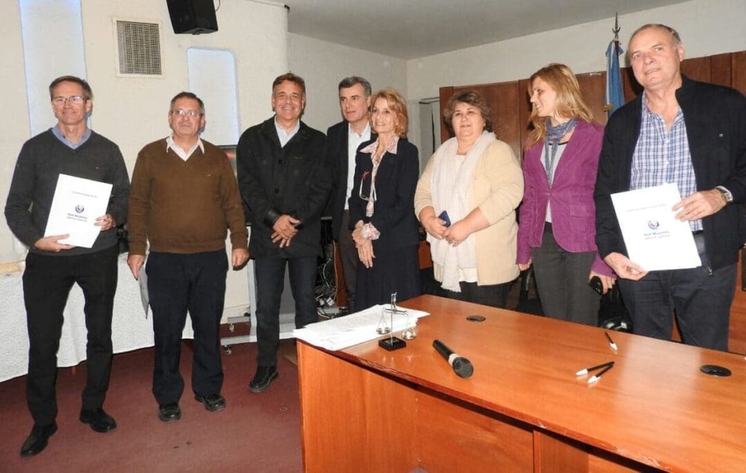 Villa Cañás: Gizzi firmó un convenio de colaboración con la Red de Mujeres para la Justicia Villa Cañás: Gizzi firmó un convenio de colaboración con la Red de Mujeres para la Justicia