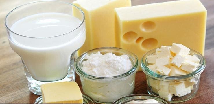 Los alimentos que deberíamos comer para tener un cerebro saludable y los que no Los alimentos que deberíamos comer para tener un cerebro saludable y los que no