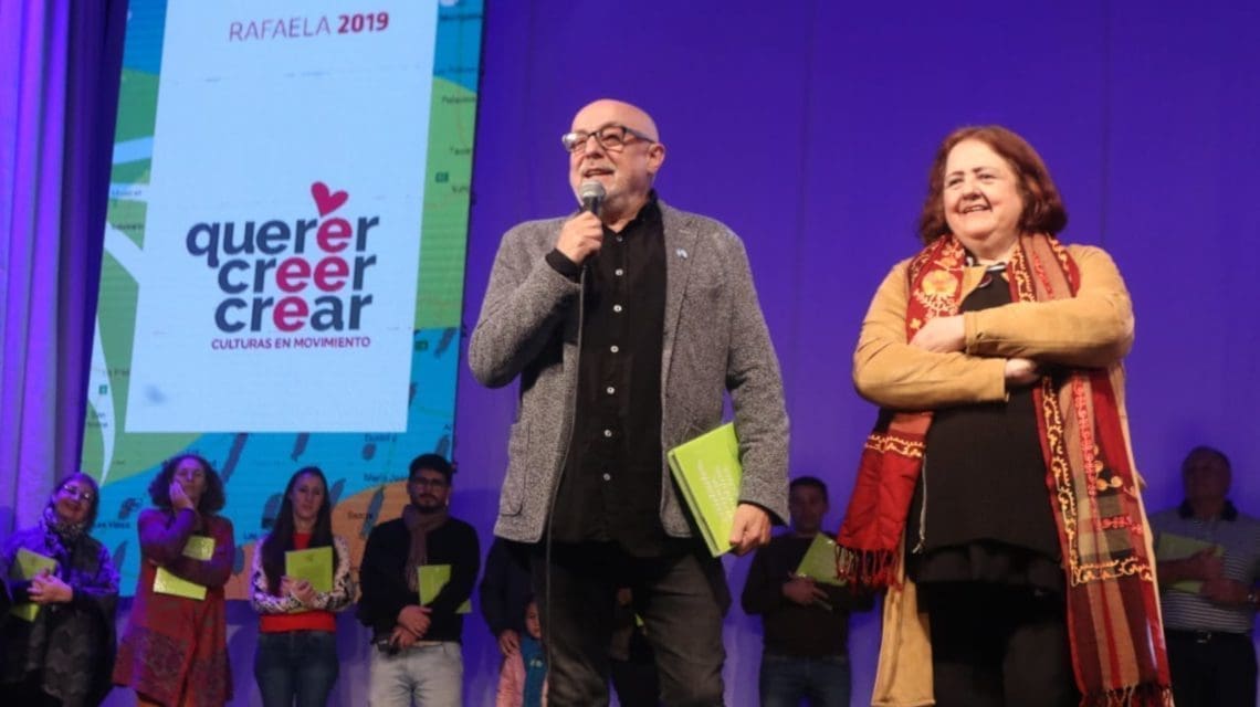 Reconocieron a Villa Cañás en la 19º edición del "Querer Creer Crear" Reconocieron a Villa Cañás en la 19º edición del "Querer Creer Crear"