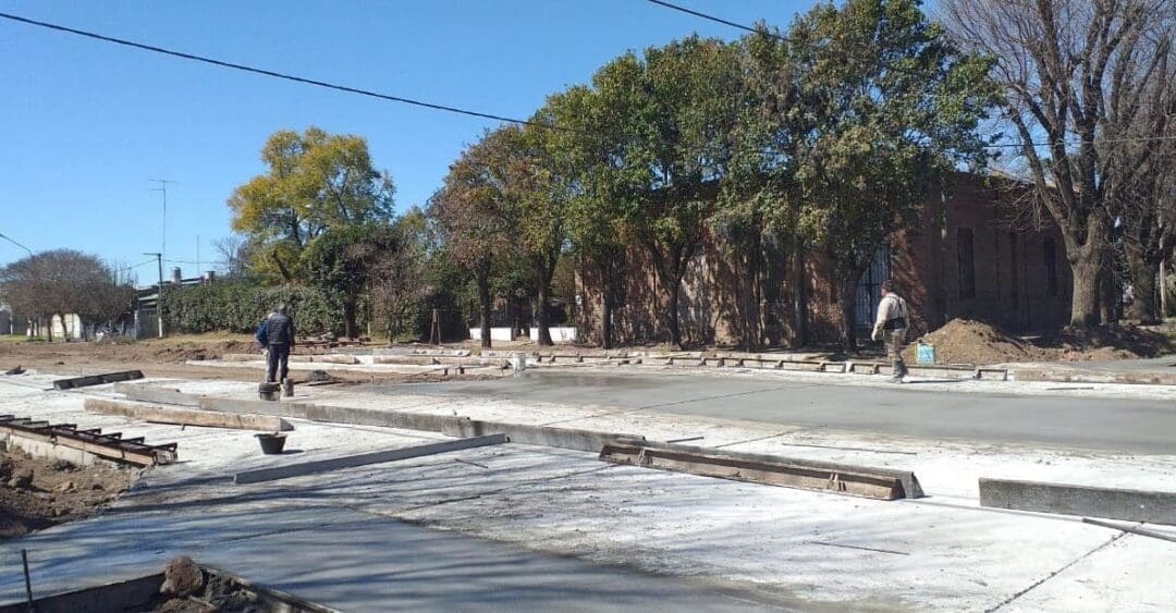 Villa Cañás: Trabajos del día Obras y Servicios