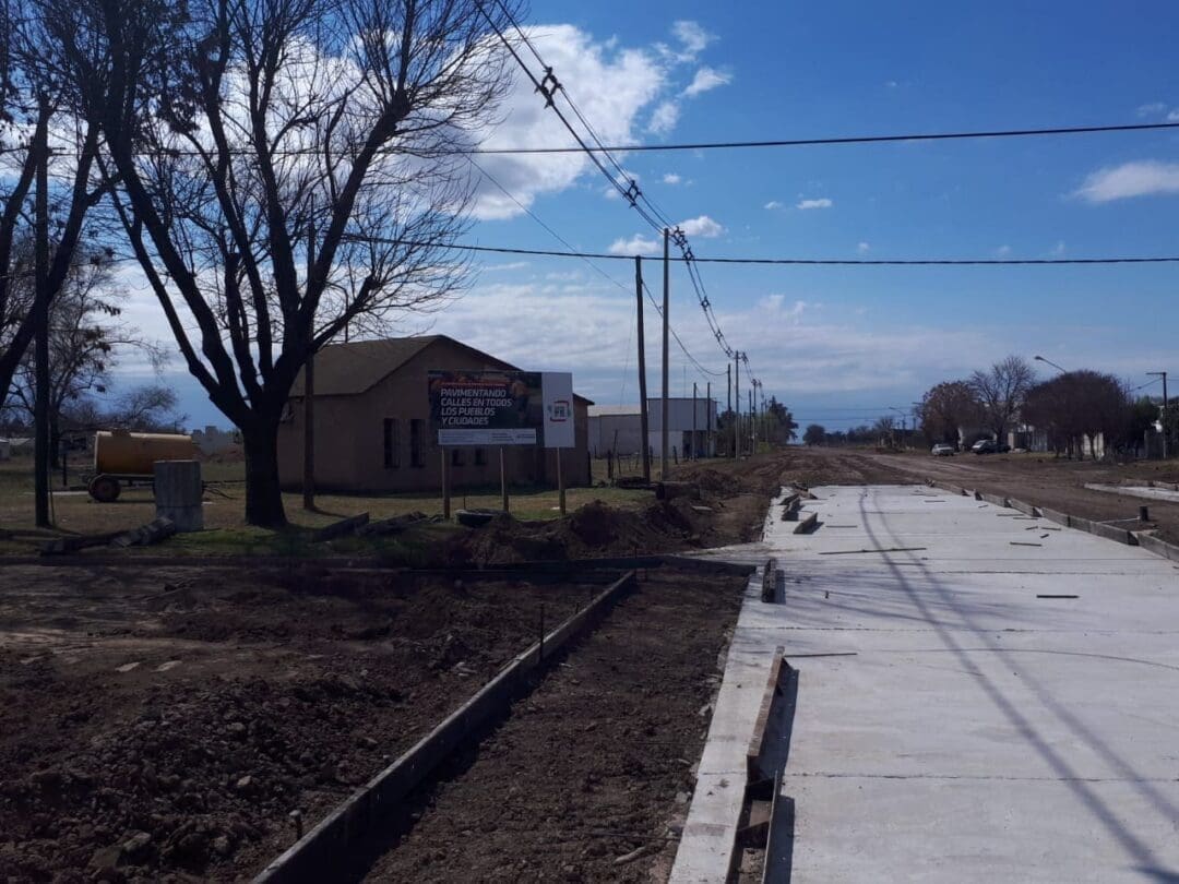 Villa Cañás: Trabajos del día Obras y Servicios