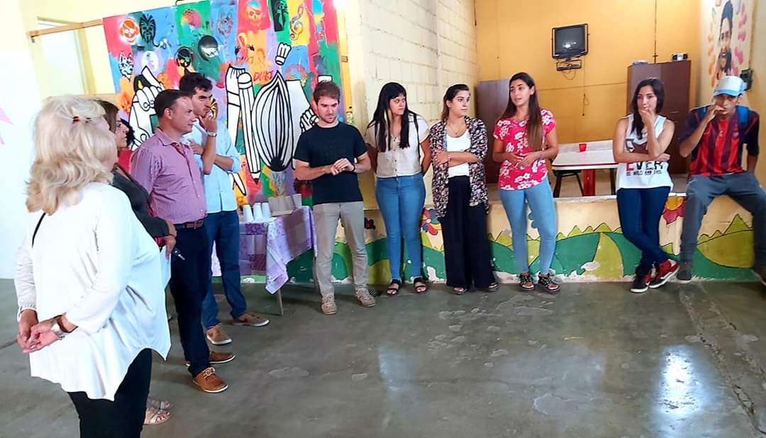 Acompañamiento permanente del senador Enrico a las entidades de la región