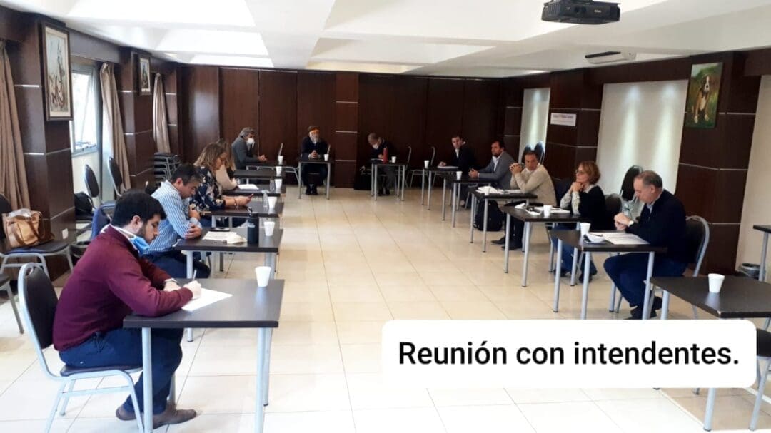 Enrico solicitó al gobierno provincial permitir actividades económicas dentro del aislamiento