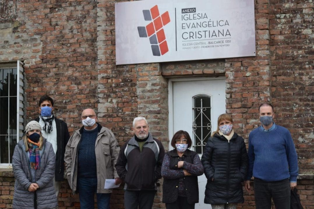 San Francisco: Enrico brinda su apoyo para reparar los edificios de la Comuna y de la Iglesia "Congregados"