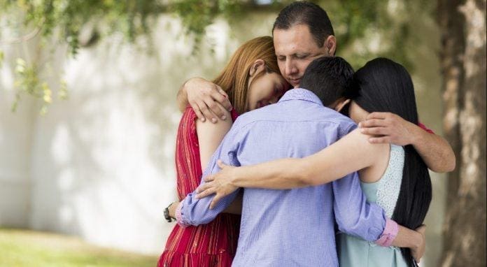 Bellatti propone contención y asistencia interdisciplinaria por muerte intempestiva en Santa Fe