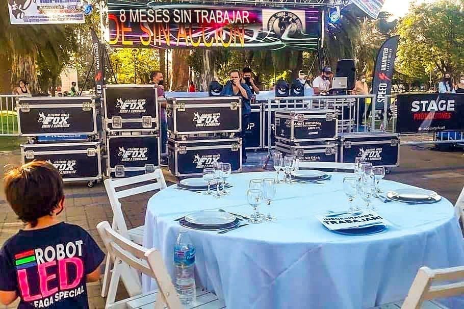 Enrico presentó proyecto para que los salones de fiestas, eventos y trabajadores del rubro retomen sus actividades