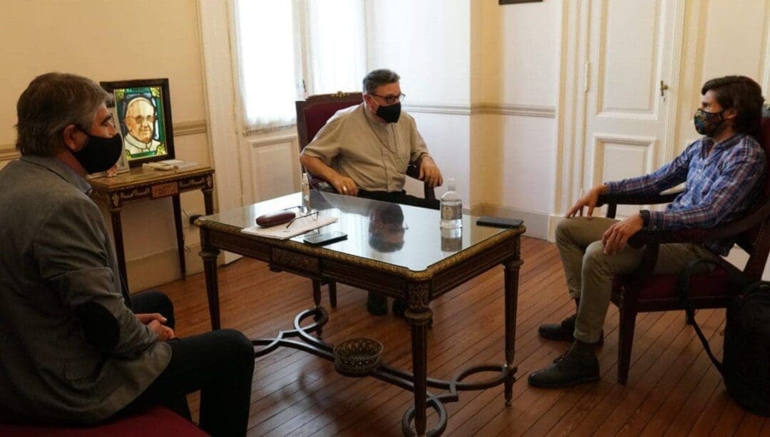 Pullaro y monseñor Martín analizaron los impactos nocivos del juego