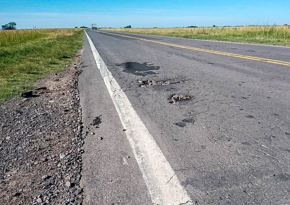 Senador Enrico: "Con un millón de pesos no se repara la Ruta 14"