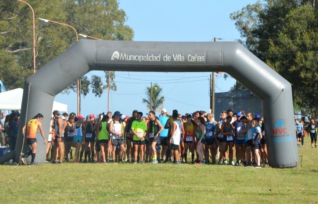 Villa Cañás: Más de cien atletas corrieron la Cross Country Aventura