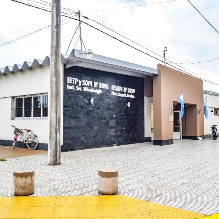 Wheelwright: Tras el incendio, reinauguran el nuevo edificio del secundario