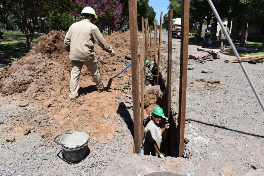Elortondo: Enrico solicita al gobierno provincial que continúe la obra de cloacas