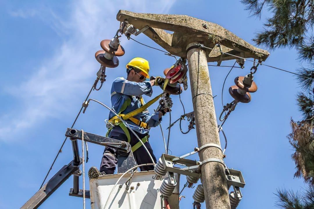 San Gregorio: El senador Enrico volvió a solicitar en Santa Fe una nueva línea eléctrica