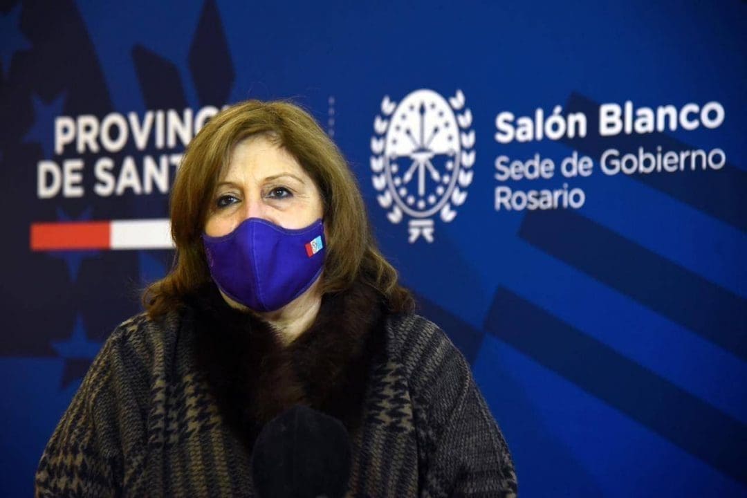 Ahora la ministra de Educación dice que “no suspendió las clases virtuales”