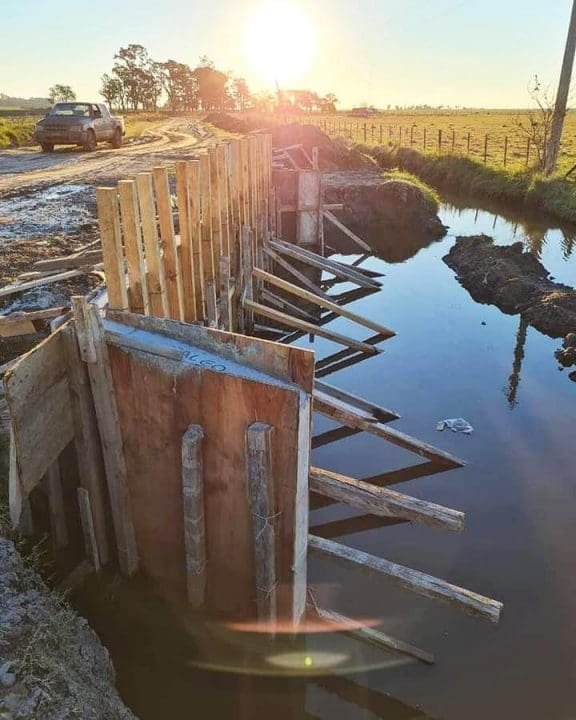 Wheelwright: Enrico informó avances en la obra del puente en el camino a Colón