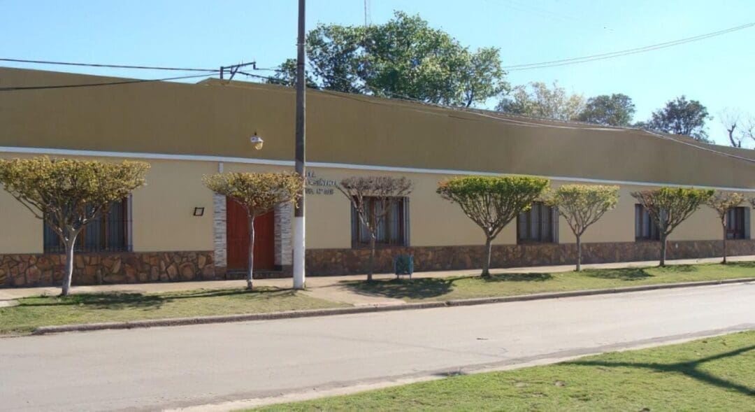 Maggiolo: Gestiones del senador Enrico para el pago del alquiler de la Escuela Secundaria