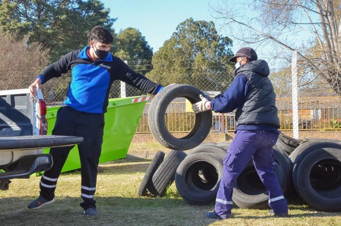 Venado Tuerto: El municipio lanzó la campaña de reciclaje de neumáticos fuera de uso