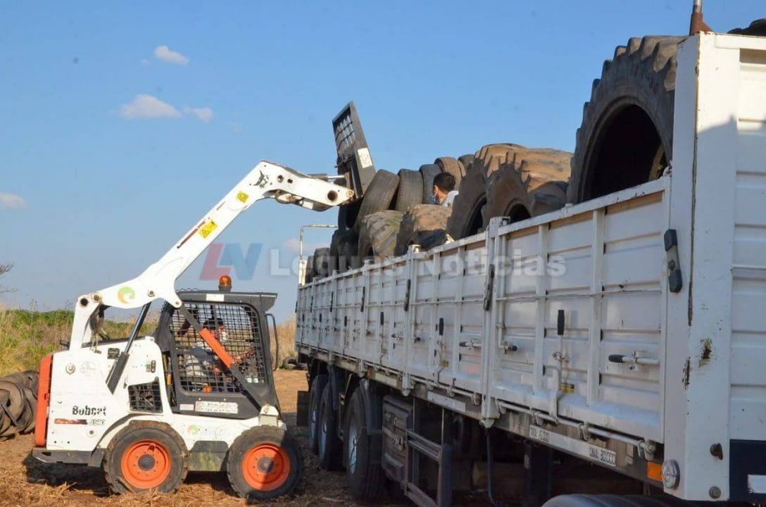 Venado Tuerto: La planta intermedia de residuos ya recolectó más de 1400 neumáticos con destino a reciclado