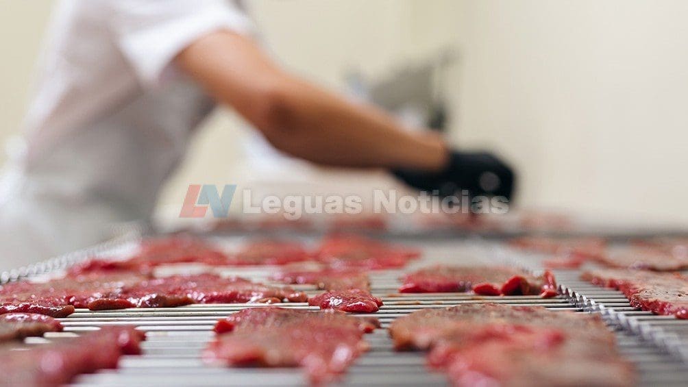 Emprendedores bonaerenses desarrollaron un snack de carne con potencial exportador Emprendedores bonaerenses desarrollaron un snack de carne con potencial exportador