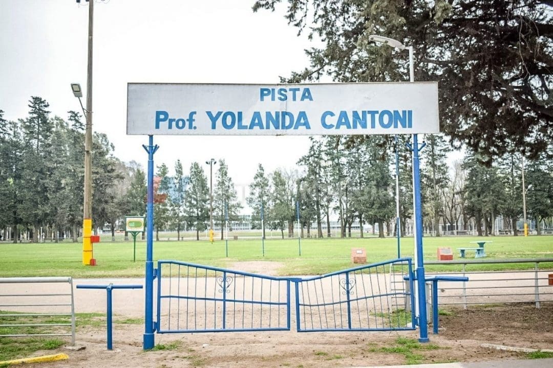Venado Tuerto: El senador Enrico solicita que se incorporen otras instalaciones a la pista de atletismo del parque Venado Tuerto: El senador Enrico solicita que se incorporen otras instalaciones a la pista de atletismo del parque