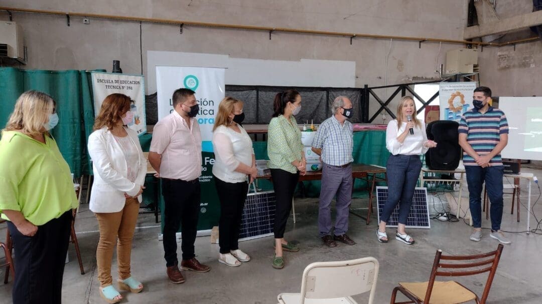 Sacnun en Firmat: "Estamos favoreciendo al sector productivo con múltiples acciones" Sacnun en Firmat: "Estamos favoreciendo al sector productivo con múltiples acciones"