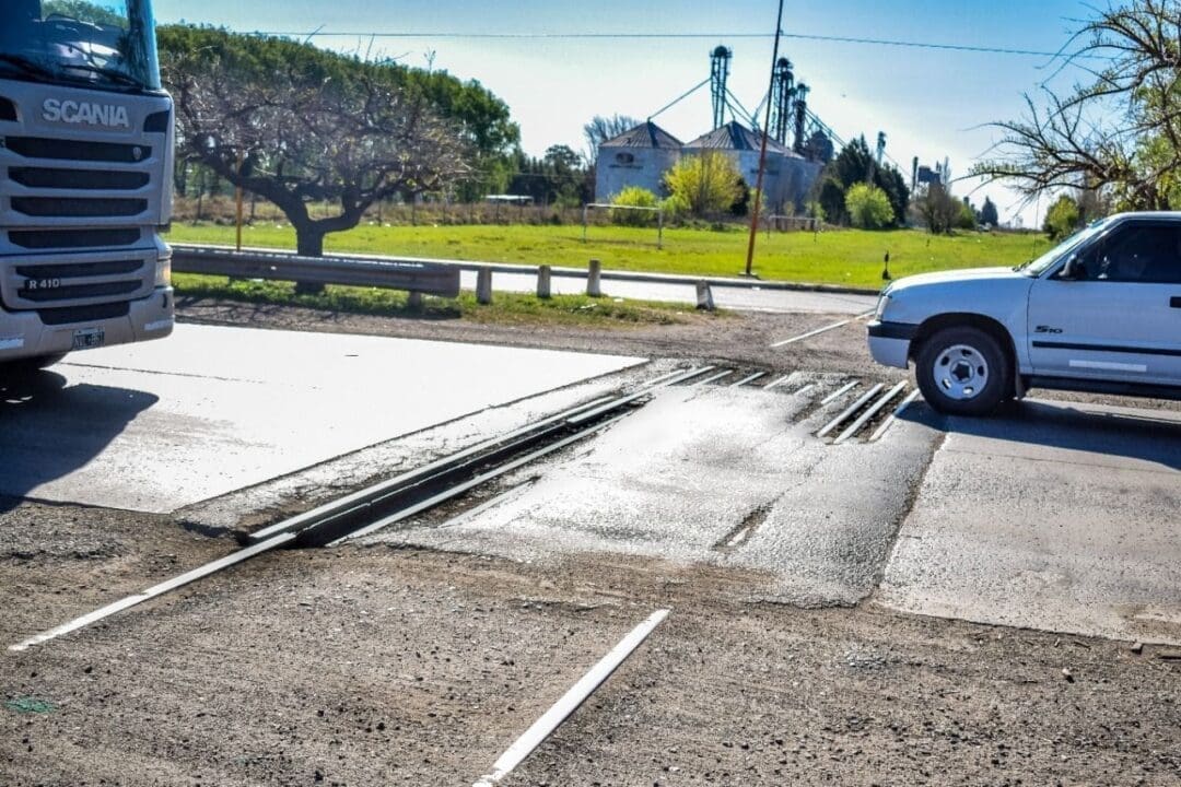 Murphy: El senador Enrico pidió por segunda vez que se repare el cruce ferroviario de la Ruta 33 Murphy: El senador Enrico pidió por segunda vez que se repare el cruce ferroviario de la Ruta 33