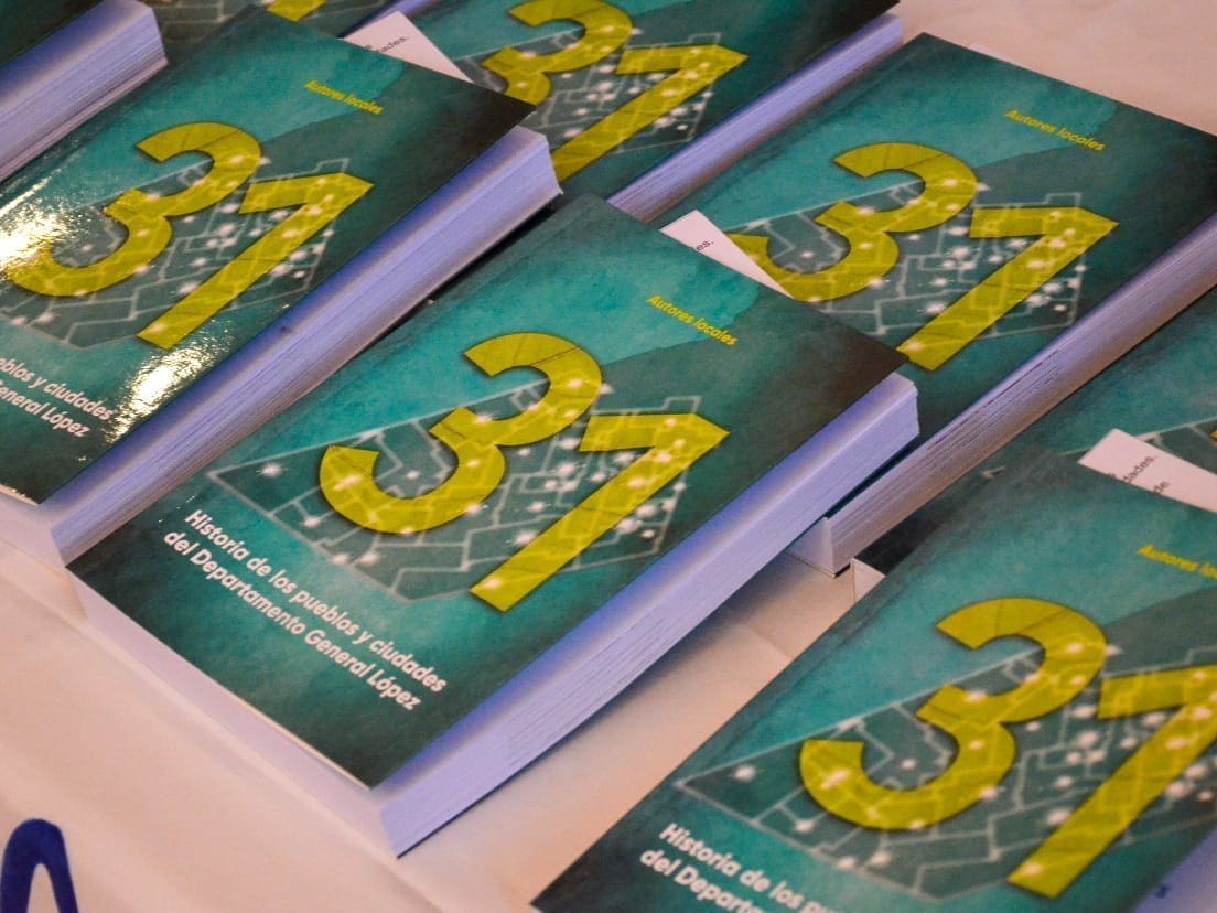 Se presentó "31" el libro impulsado por Lisandro Enrico que resume la historia de las localidades del Departamento General López