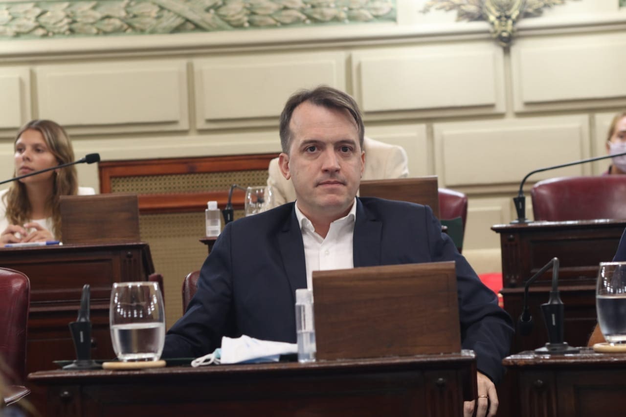 Blanco: "El clima de enfrentamiento político constante es inaceptable para la sociedad"
