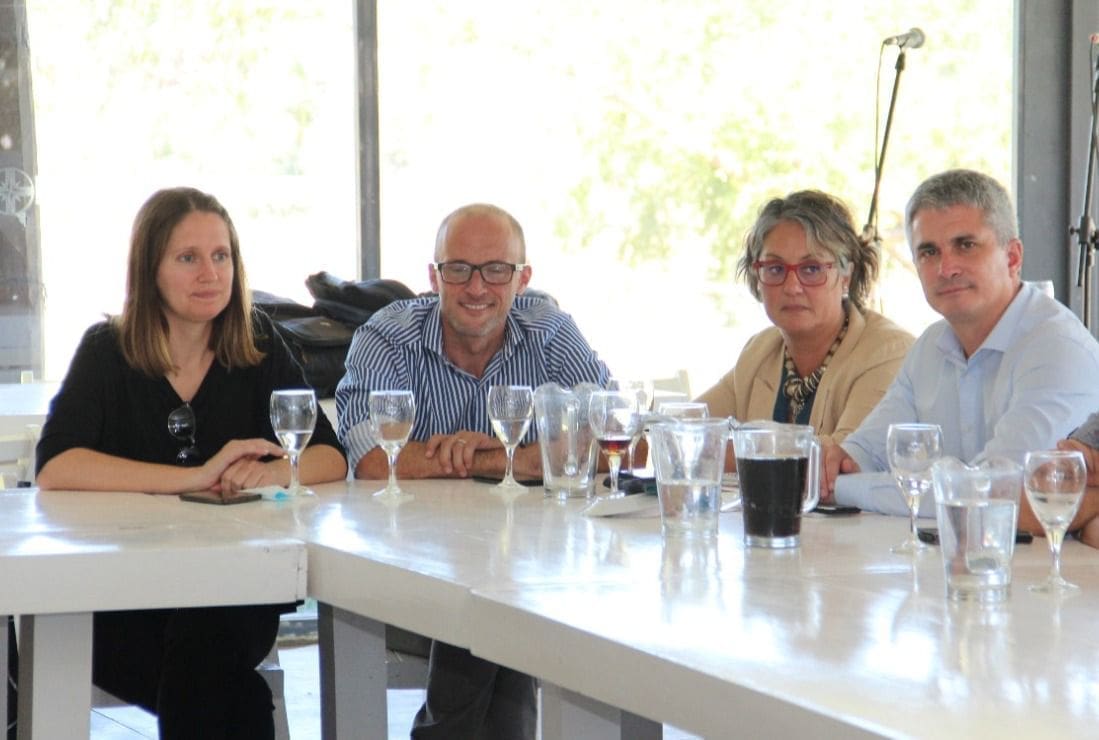 El Foro de Autoridades Locales del PS reclamó al gobierno provincial “más diálogo y trabajo conjunto” El Foro de Autoridades Locales del PS reclamó al gobierno provincial “más diálogo y trabajo conjunto”