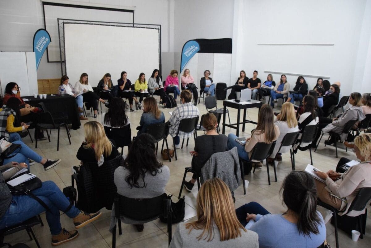 La Comisión de Género, Mujeres y Diversidad de la Cámara baja sesionó en Venado Tuerto La Comisión de Género, Mujeres y Diversidad de la Cámara baja sesionó en Venado Tuerto