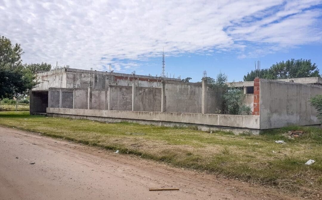 Venado Tuerto: El senador Enrico volvió a reclamar por la finalización de la Escuela 238