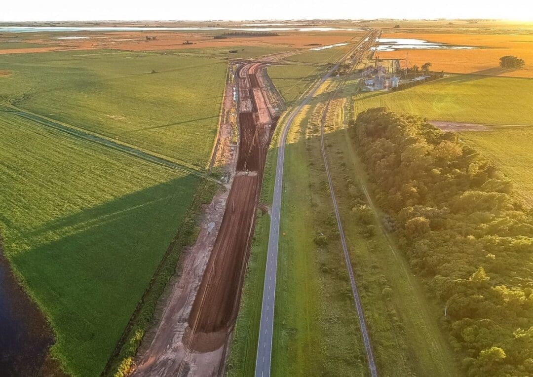 Autopista 33: Por la lentitud de construcción el senador Enrico vuelve a reclamar inversión y decisión política para su ejecución Autopista 33: Por la lentitud de construcción el senador Enrico vuelve a reclamar inversión y decisión política para su ejecución