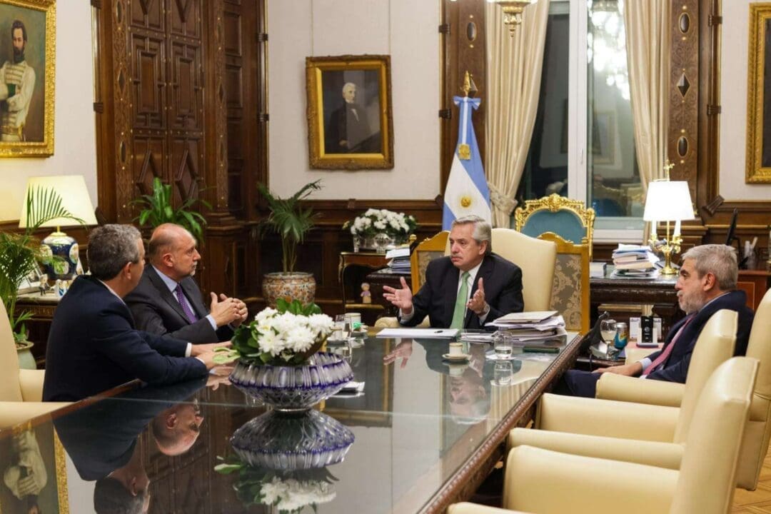 El gobernador Omar Perotti se reunió con el presidente Alberto Fernández para abordar la seguridad en la provincia