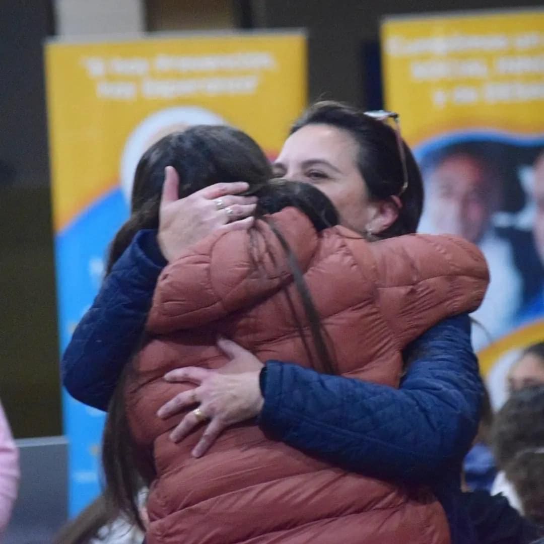 Amenábar: El senador Enrico junto a la ONG Podemos y el Espacio Ariel concretaron una nueva charla sobre adicciones Amenábar: El senador Enrico junto a la ONG Podemos y el Espacio Ariel concretaron una nueva charla sobre adicciones