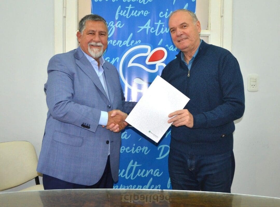 Villa Cañás: Firma de convenio con el Banco Santa Fe Villa Cañás: Firma de convenio con el Banco Santa Fe