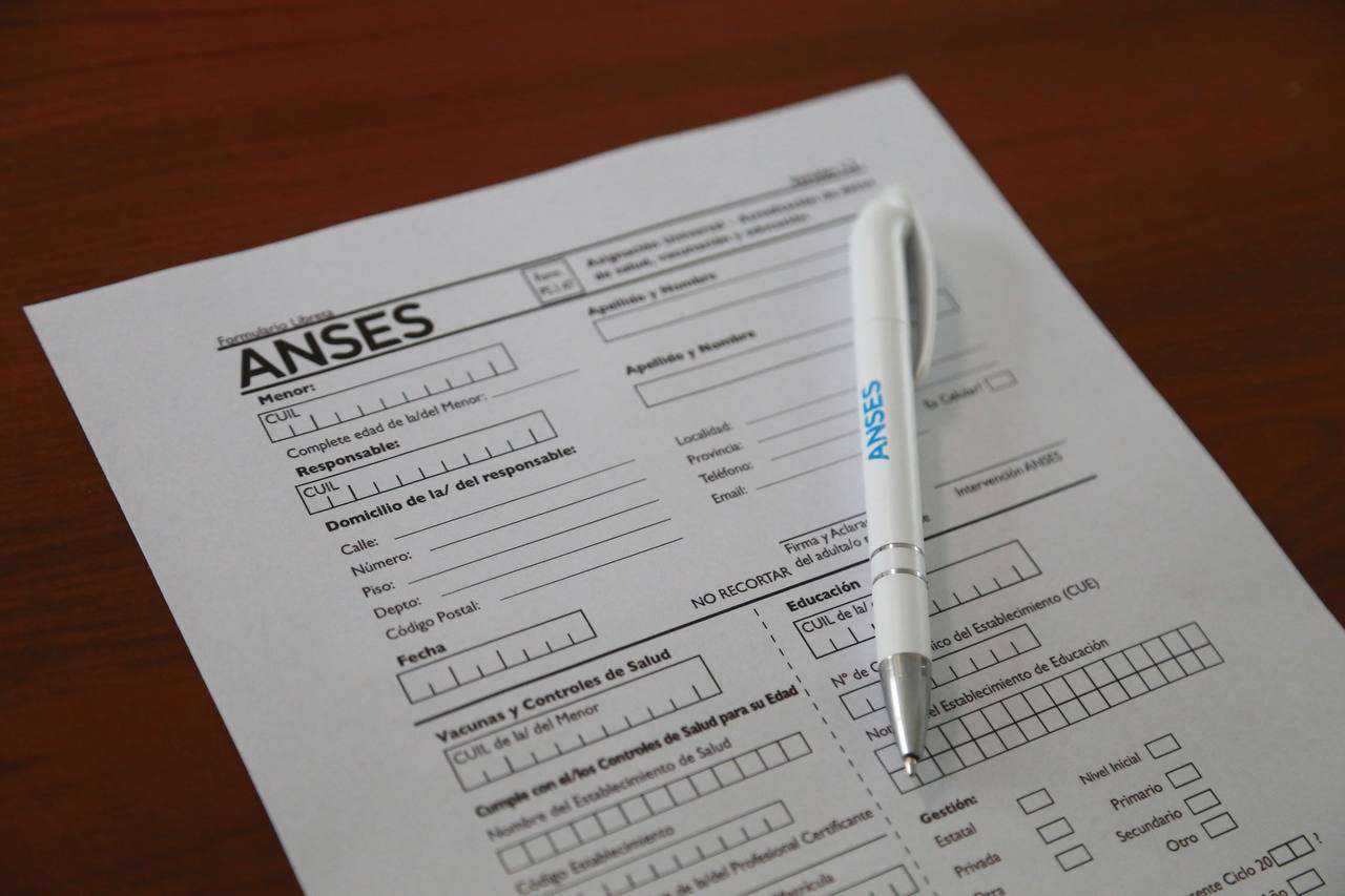 Libreta AUH: Cómo acceder al cobro del 20 por ciento del complemento acumulado