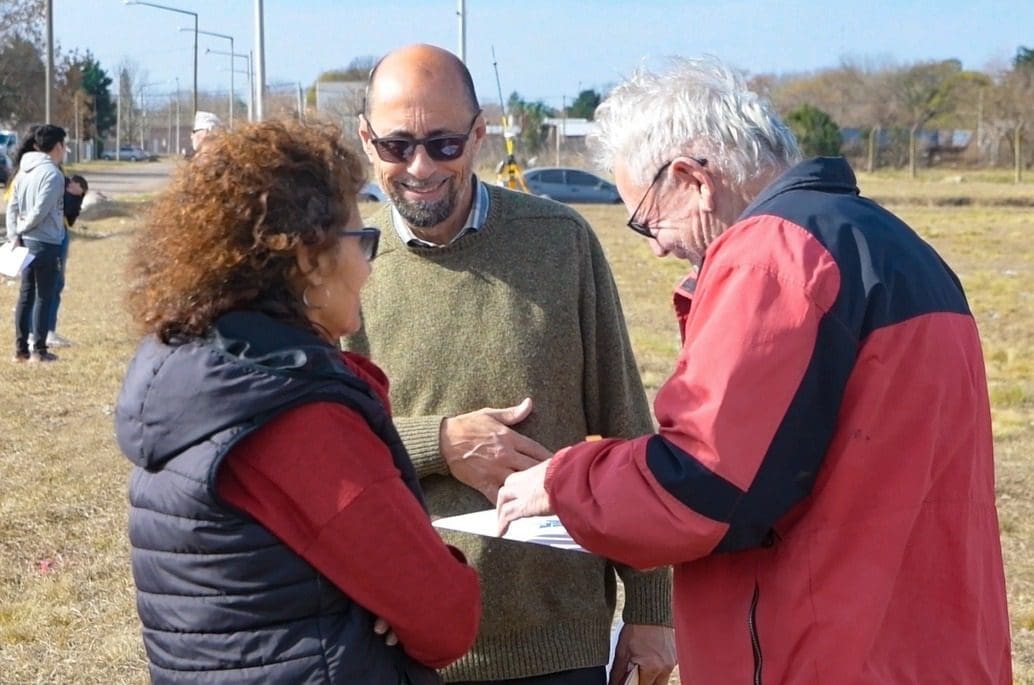 Venado Tuerto: El gobierno municipal comenzó la entrega de posesión a los beneficiarios de Nuestro Terreno 2 Venado Tuerto: El gobierno municipal comenzó la entrega de posesión a los beneficiarios de Nuestro Terreno 2