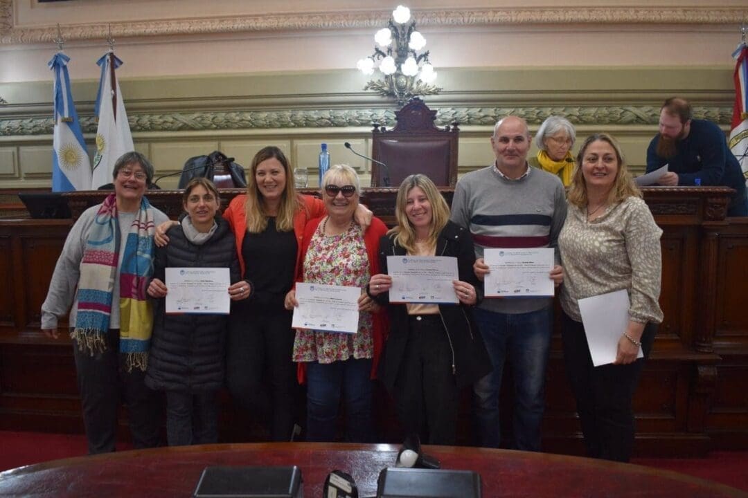 Estudiantes de Elortondo y Santa Isabel fueron Diputados por un Día Estudiantes de Elortondo y Santa Isabel fueron Diputados por un Día