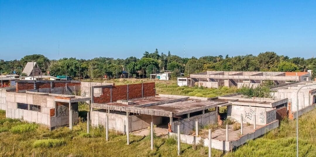 Pedido del senador Enrico para que se incorporen importantes obras de Rufino al presupuesto provincial 2023