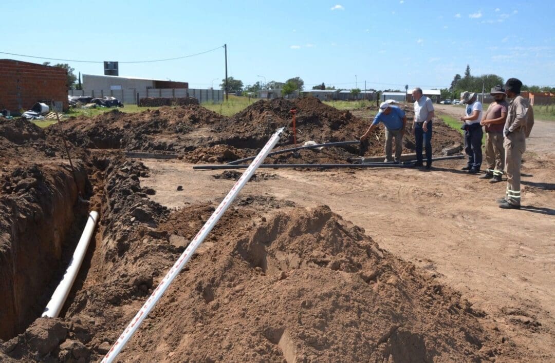 Villa Cañás: El municipio avanza con servicios en el barrio de la ex quinta Sfaciotti Villa Cañás: El municipio avanza con servicios en el barrio de la ex quinta Sfaciotti