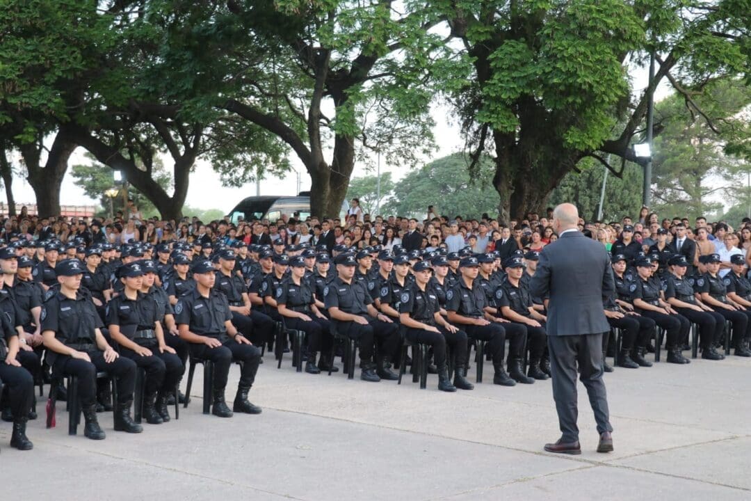 En 2023 la provincia prevé incorporar más de 2.900 policías a las fuerzas de seguridad En 2023 la provincia prevé incorporar más de 2.900 policías a las fuerzas de seguridad