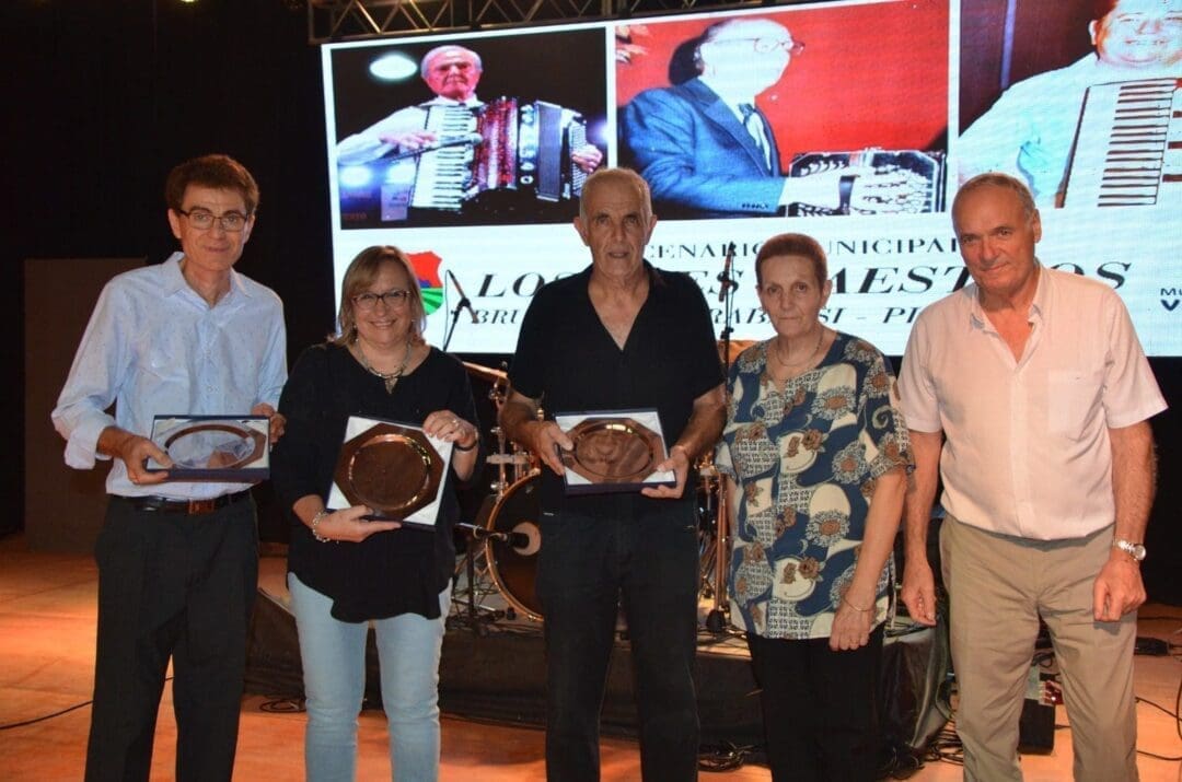 Villa Cañás: Patricia Sosa brilló en una noche mágica Villa Cañás: Patricia Sosa brilló en una noche mágica