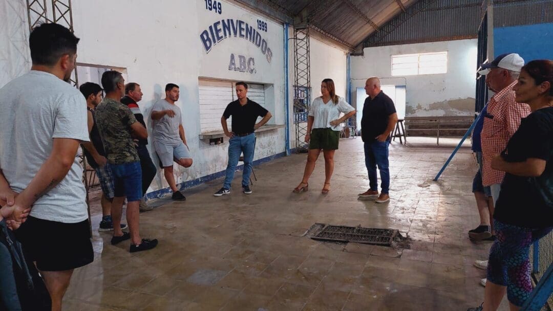 Santa Isabel: Enrico y Orciani recorrieron la localidad Santa Isabel: Enrico y Orciani recorrieron la localidad
