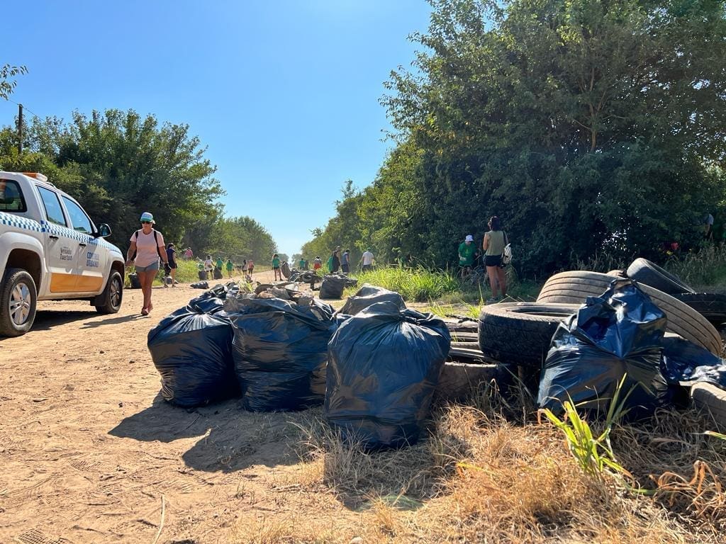 Venado Tuerto: Misión Ambiental + Caminata con recolección de residuos para recuperar otra calle en la ciudad Venado Tuerto: Misión Ambiental + Caminata con recolección de residuos para recuperar otra calle en la ciudad
