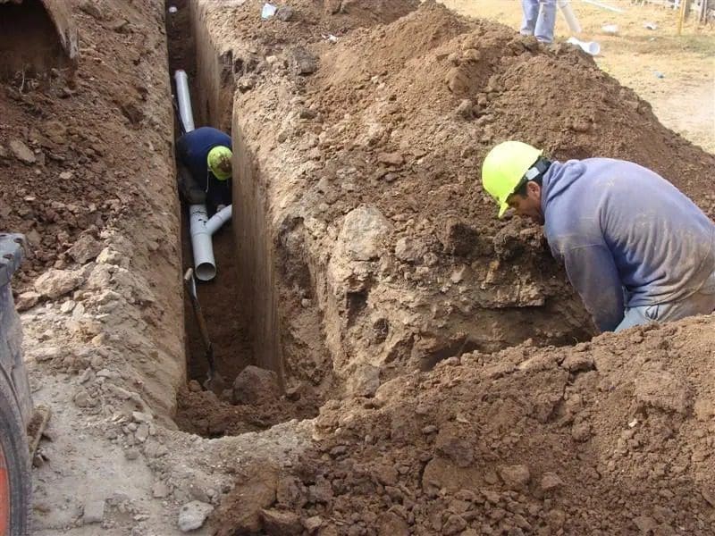 Venado Tuerto: El senador Enrico solicita obras de cloacas en barrios Malvinas Argentinas, Santa Rosa y Villa Casey