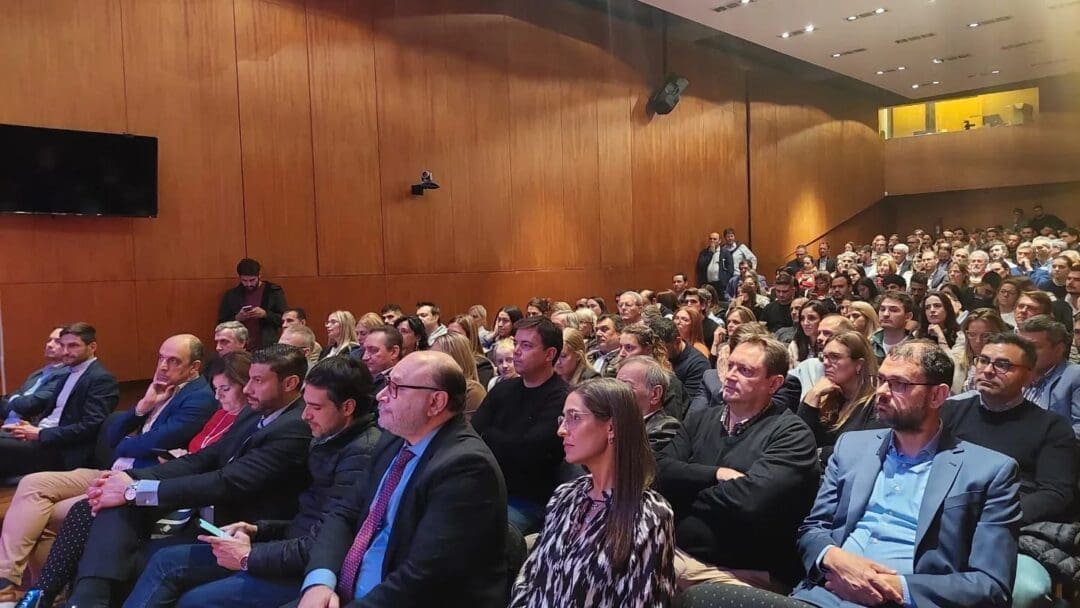 Georgina Orciani estuvo presente en el Encuentro sobre Justicia y Política en la ciudad de Rosario Georgina Orciani estuvo presente en el Encuentro sobre Justicia y Política en la ciudad de Rosario