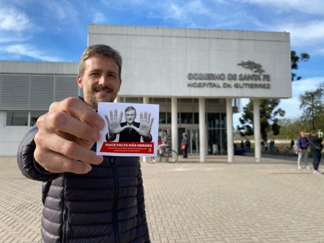 Homenaje a Binner de Leo Calaianov y su equipo de trabajo
