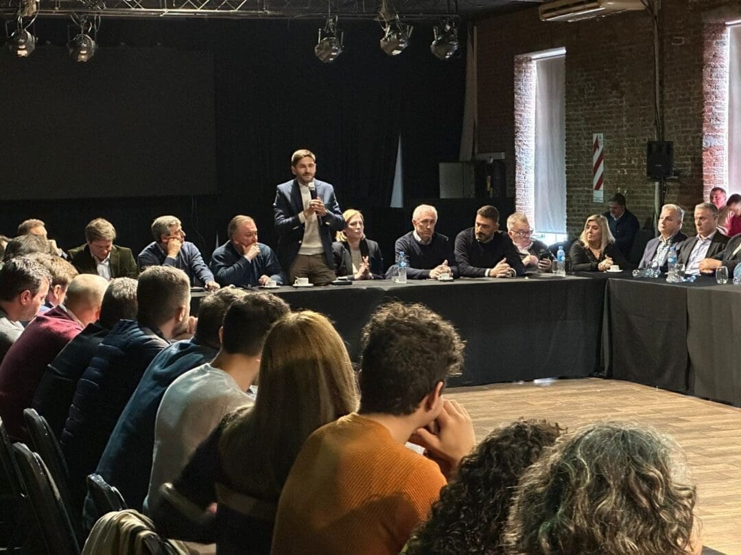 Maxi Pullaro: Vamos a impulsar el cambio en Santa Fe, por eso estamos más unidos que nunca Maxi Pullaro: Vamos a impulsar el cambio en Santa Fe, por eso estamos más unidos que nunca