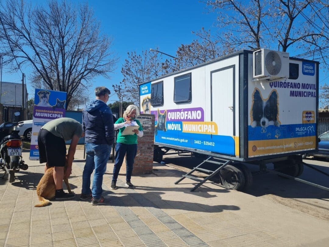 Venado Tuerto: El quirófano móvil municipal tuvo 16 operaciones y más de cien vacunas aplicadas Venado Tuerto: El quirófano móvil municipal tuvo 16 operaciones y más de cien vacunas aplicadas